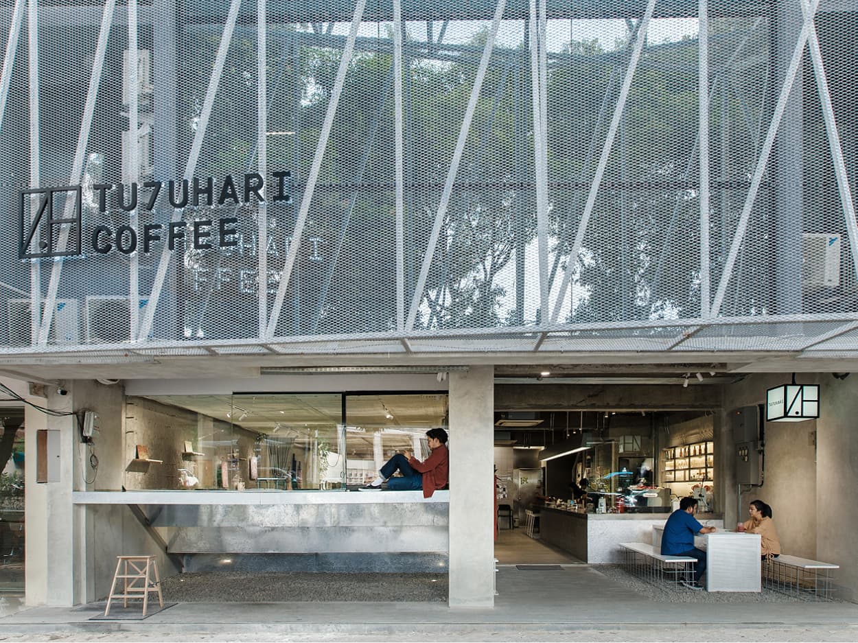 Tujuhari Coffee — Hospitality