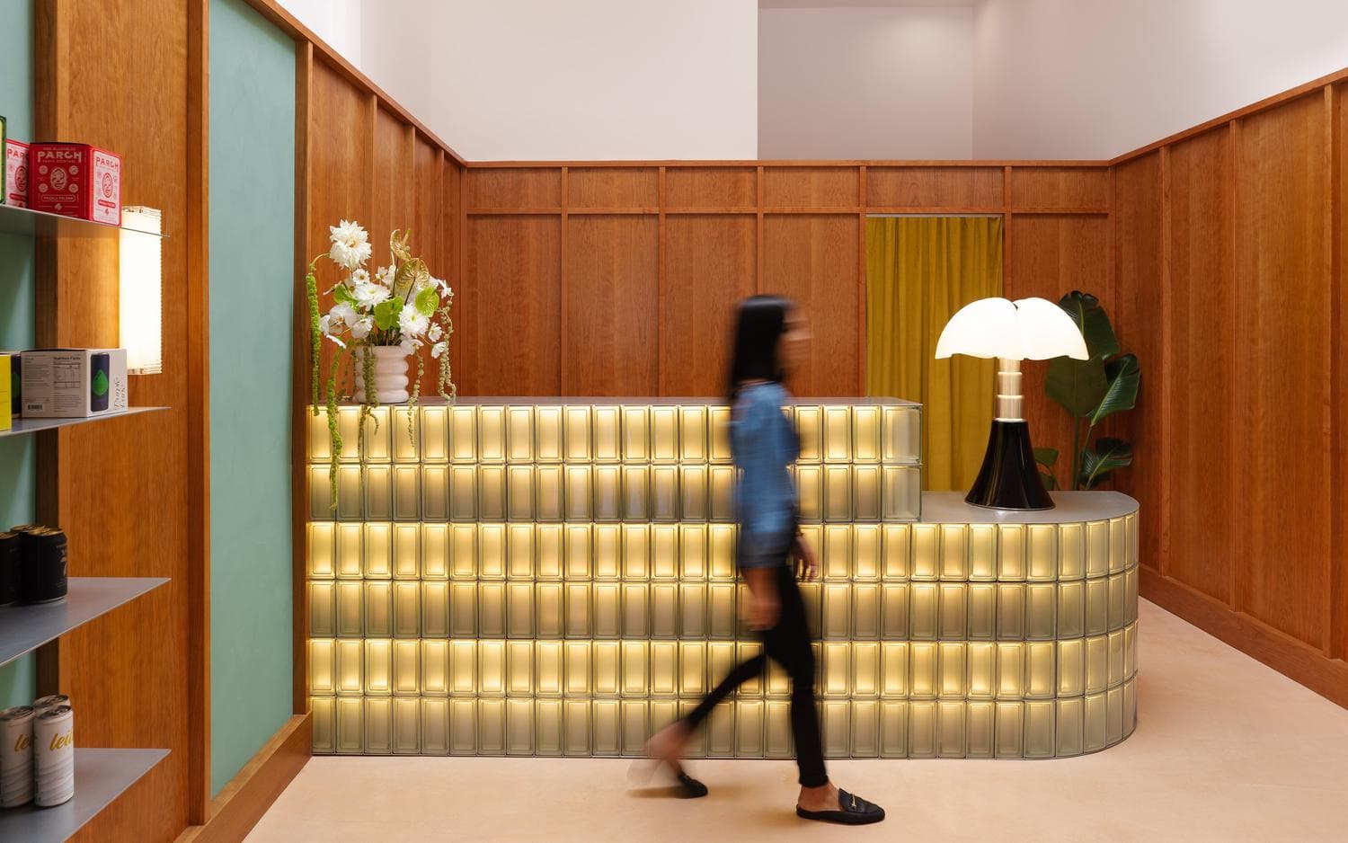 Boisson Bottle Shop — Retail