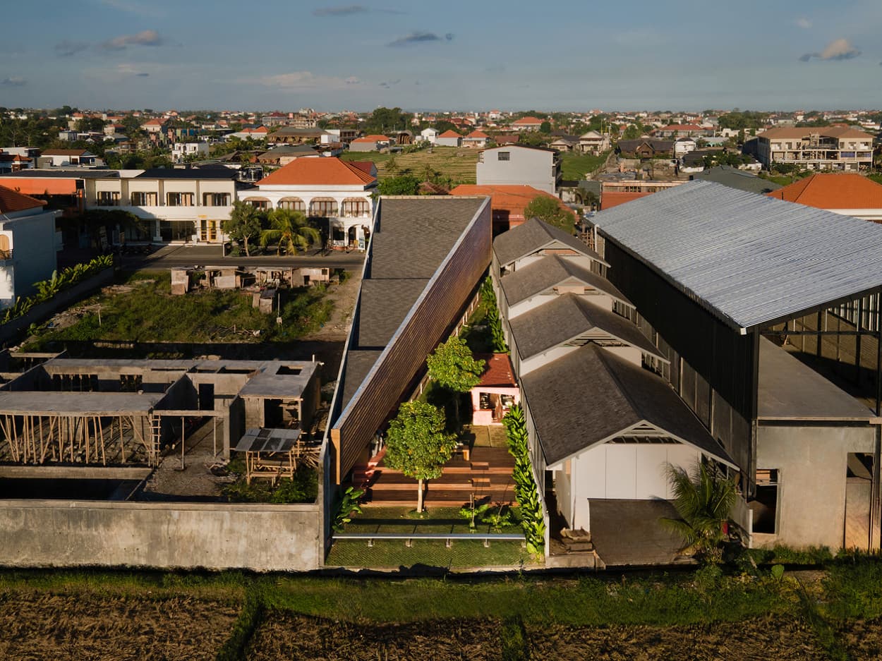 Set N Rise Bali Restaurant — Hospitality